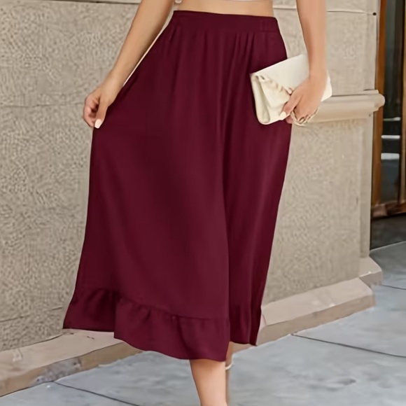 NWT Berydress Burgundy Maxi Skirt Size Medium - Picture 2 of 5